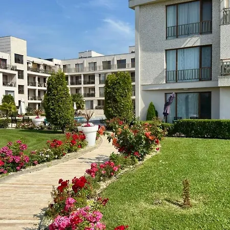 Lägenhet панорама, двустаен, малък, първа линия, гледка море, Diamond Beach, сарафово *